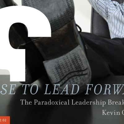 Pause to Lead Forward: The Paradoxical Leadership Breakthrough