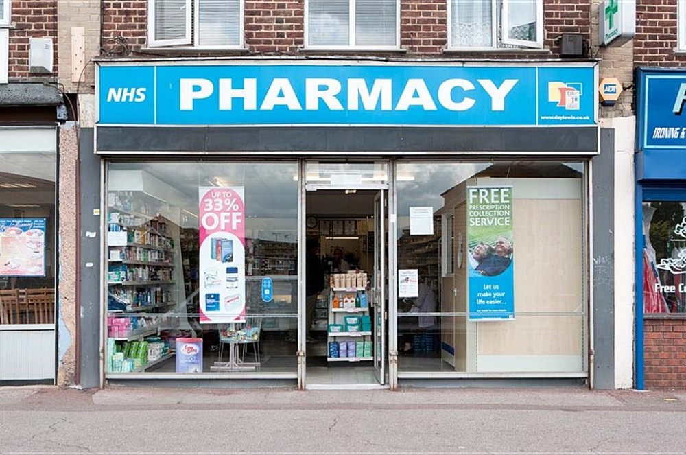 Damien Hirst: Pharmacy London